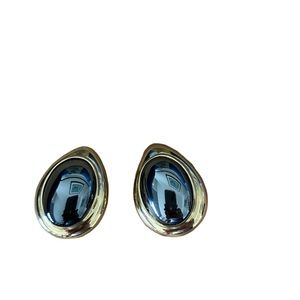 Vintage Signed Ciner earrings